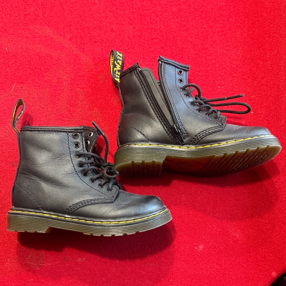 Kids Black Leather Dr. Martens - Picture 3 of 6